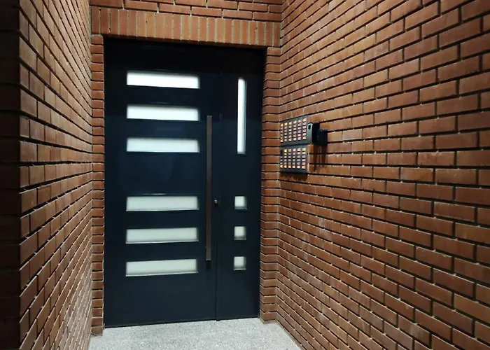 Golden View Тирана