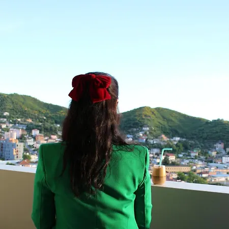 公寓 Golden View *