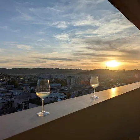 Apartment Golden View *